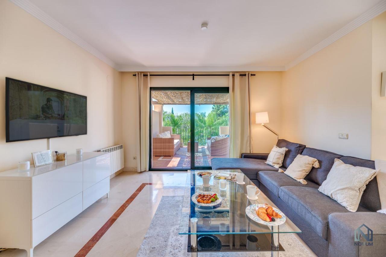 Modern And Spacious 2 Bdrm Penthouse - 3 Pools And Sea Views Appartement *